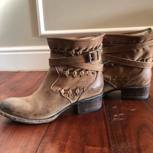 Freebird by Steven “Home” boot